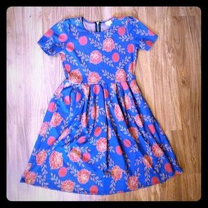 LuLaRoe Amelia short sleeved dress